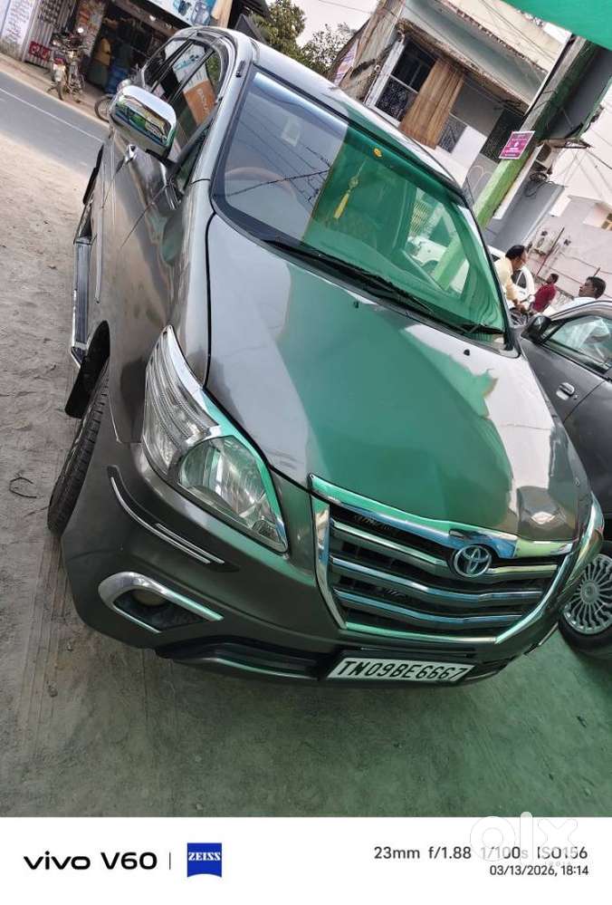 Toyota Innova 2.5 V 8 Str, 2010, Diesel