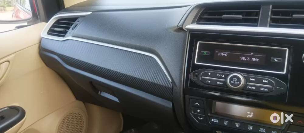 Honda Brio S (o) Mt, 2017, Petrol