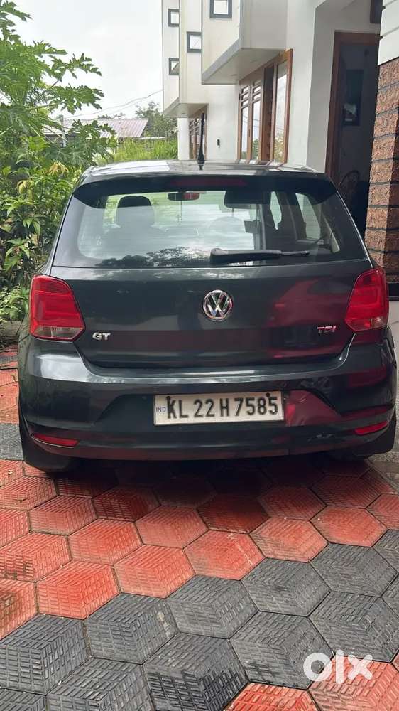 Volkswagen Polo 2016 Year Car Going Abroad