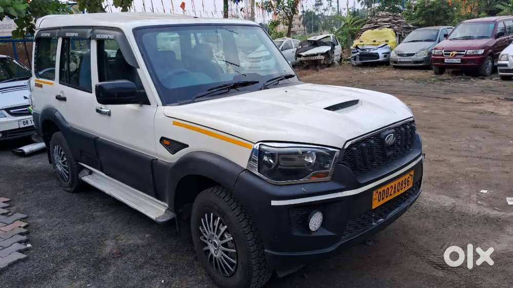 Mahindra Scorpio Classic 2017