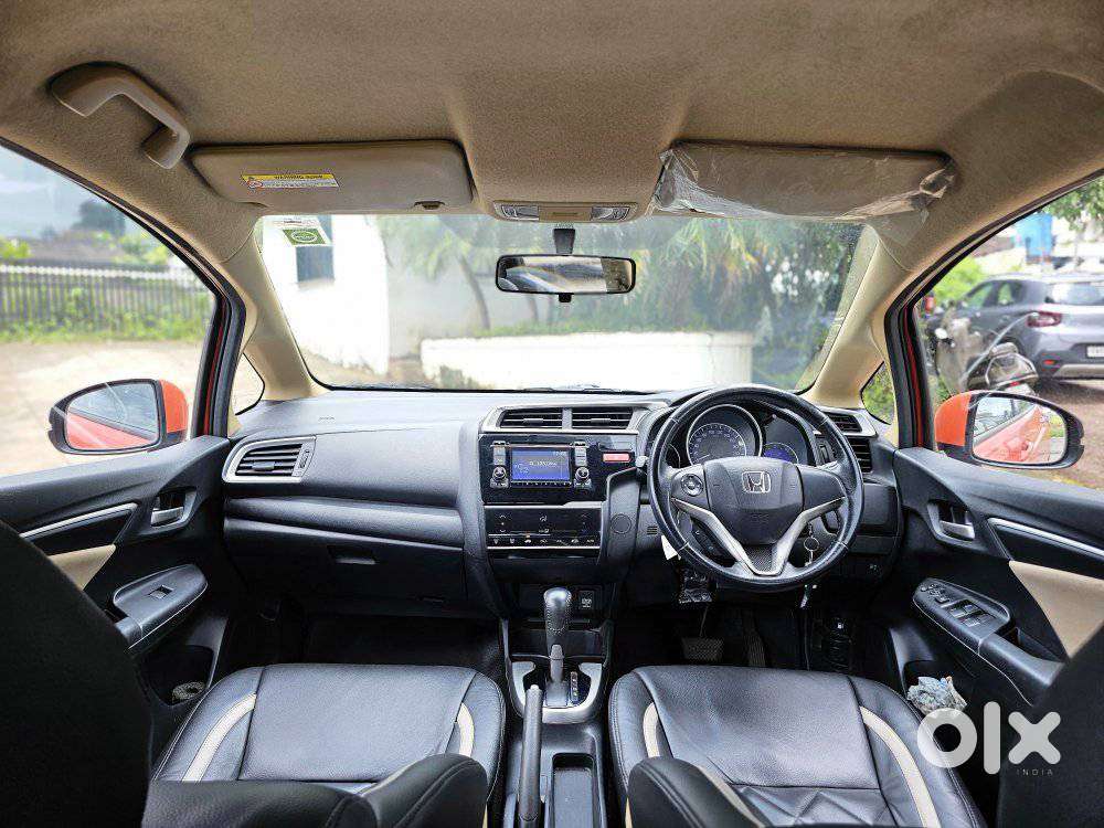 Honda Jazz V Cvt, 2016, Petrol