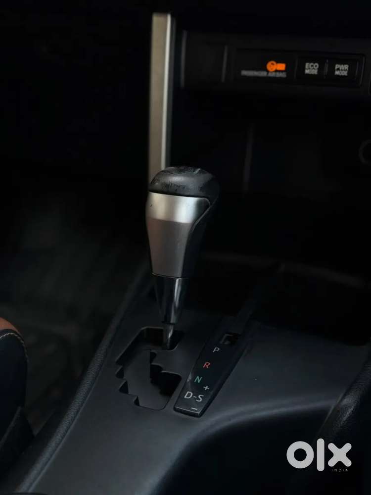 Toyota Innova Crysta 2.8 Zx At 7 Seater, 2019, Diesel
