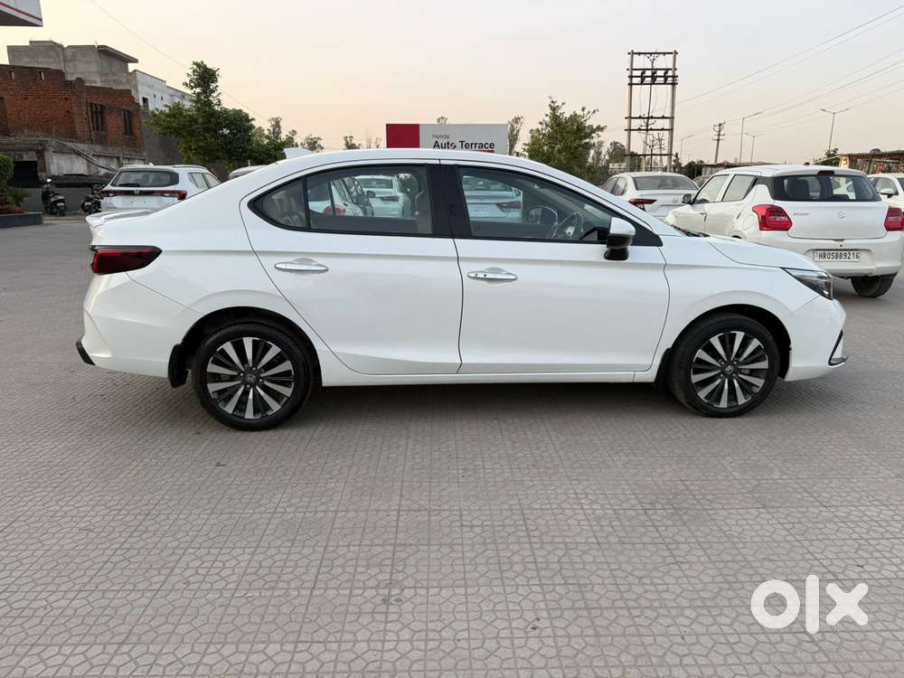 Honda City 1.5 Zx Cvt I-vtec, 2025, Petrol