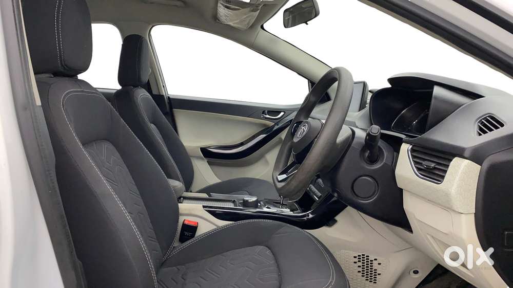 Tata Nexon 1.2 Revotron Xza Plus, 2022, Petrol