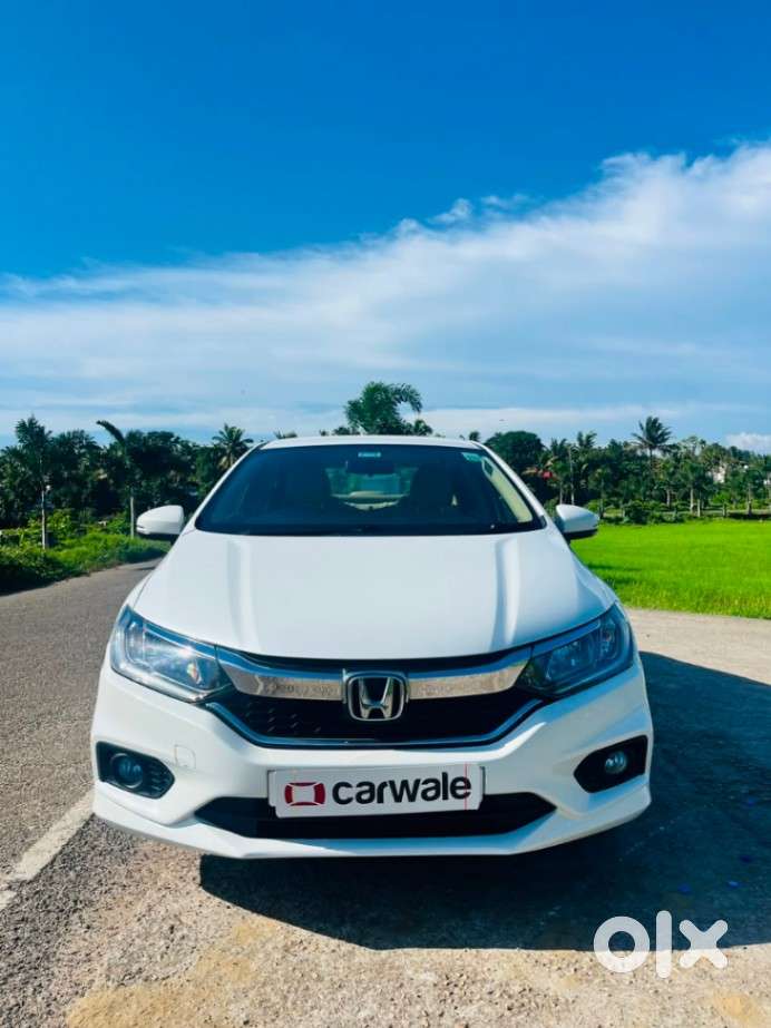 Honda City I-vtec V, 2017, Petrol