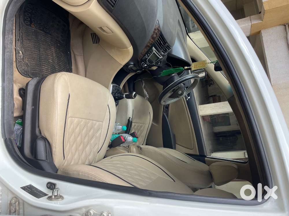 Hyundai Verna 2012