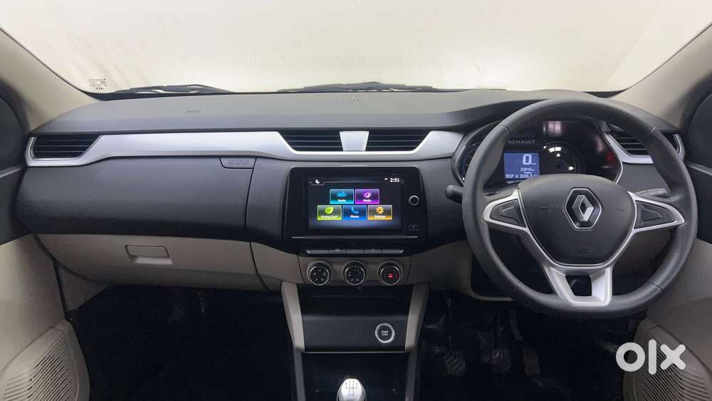 Renault Triber Rxz, 2021, Petrol