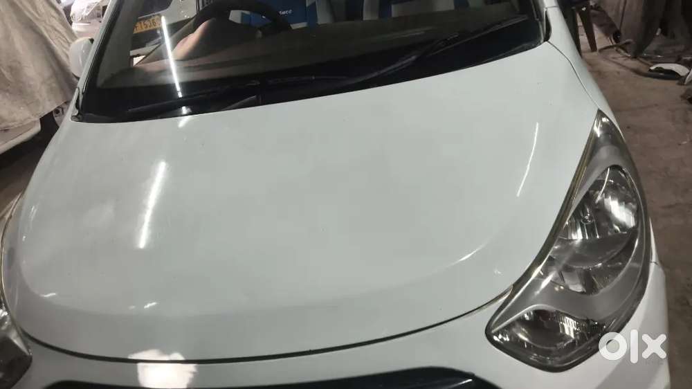 I10 Magna Petrol Cng First Owner 2028 Passing