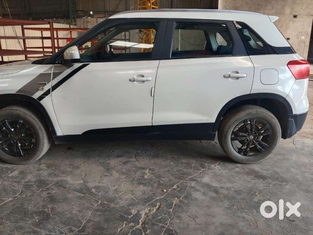 Maruti Suzuki Brezza Automatic 2019 Diesel 90000 Km Driven