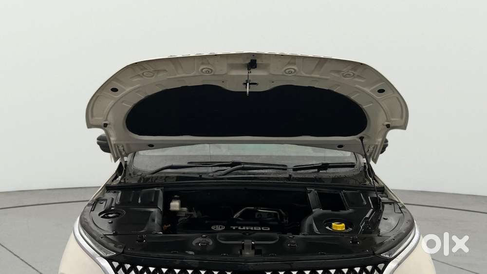 Mg Hector Sharp Pro 1.5 Turbo Cvt Dual Tone, 2023, Petrol