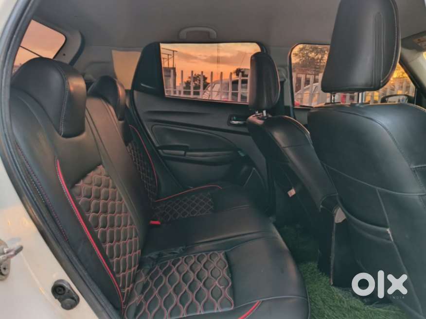 Maruti Suzuki Swift Vxi + Manual, 2023, Petrol