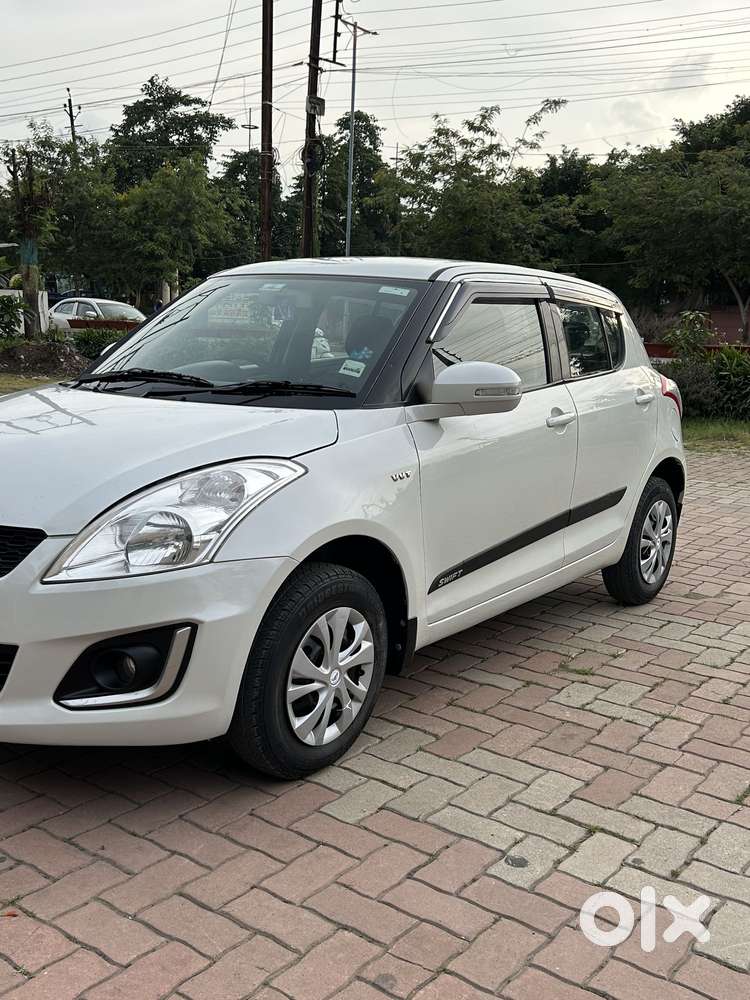 Maruti Suzuki Swift Vxi, 2014, Petrol