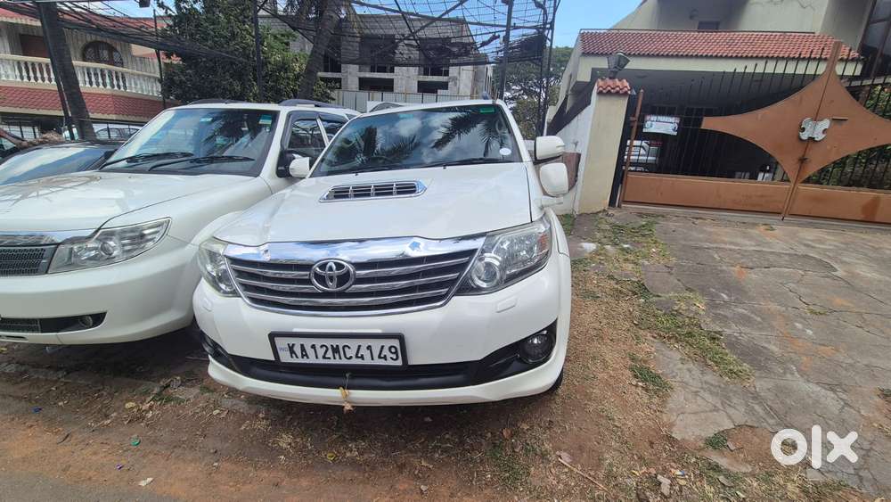 Toyota Fortuner 2011-2016 4x2 Manual, 2015, Diesel