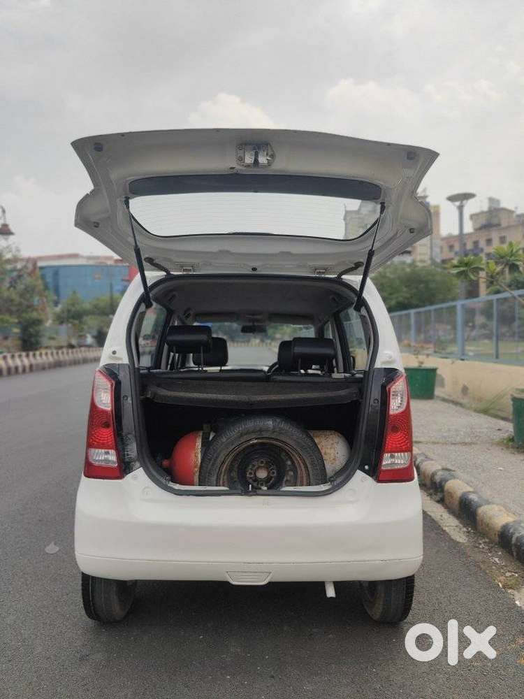 Maruti Suzuki Wagon R Vxi Optional, 2017, Petrol