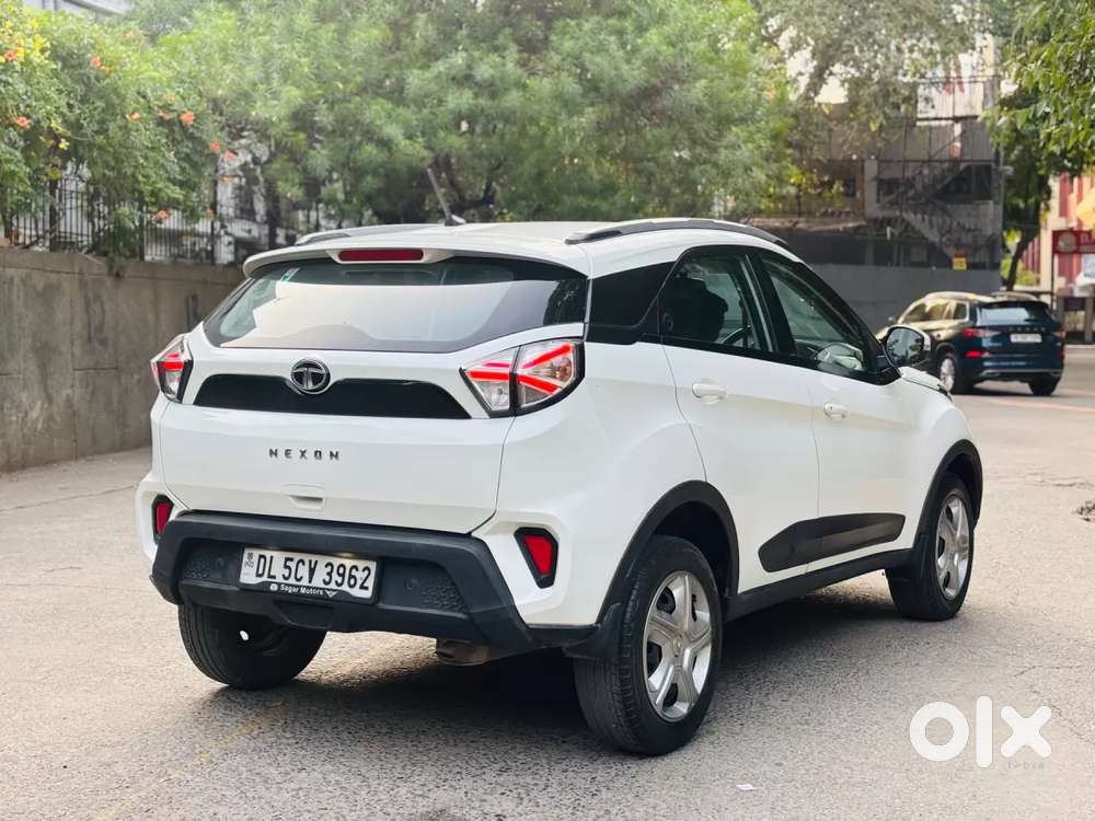Tata Nexon 1.2 Revotron Xma, 2023, Petrol