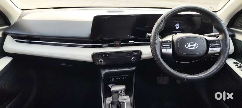 Hyundai Verna 1.5 Sx Ivt, 2023, Petrol