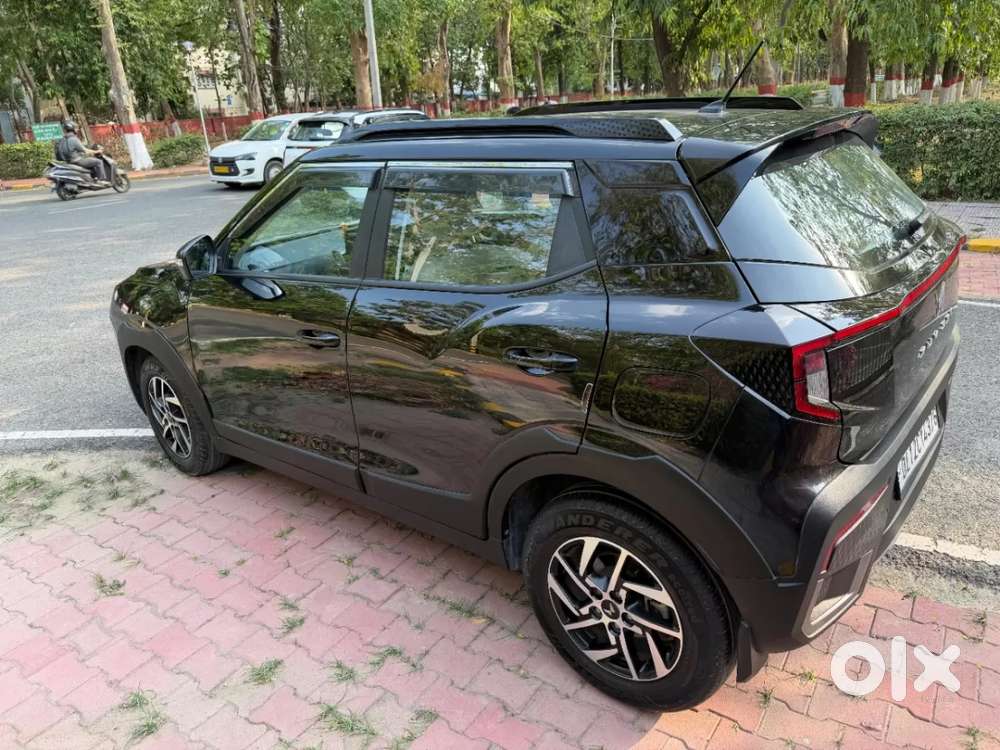 Mahindra Xuv 3xo Ax5l 1.2 Petrol At, 2024, Petrol