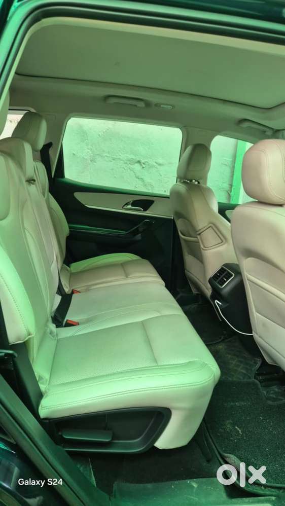 Mahindra Xuv700 November 2021 Year