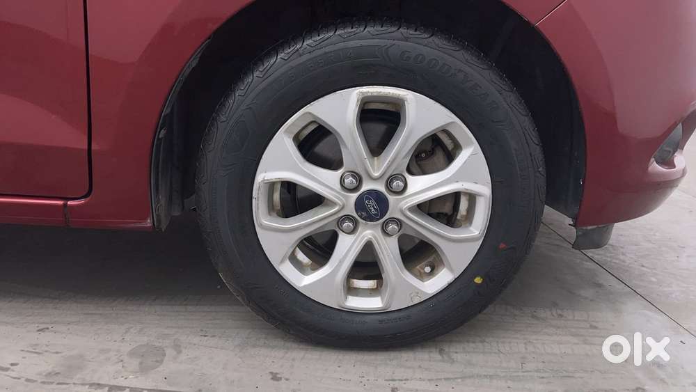 Ford Figo 2012-2015 Petrol Titanium, 2017, Petrol