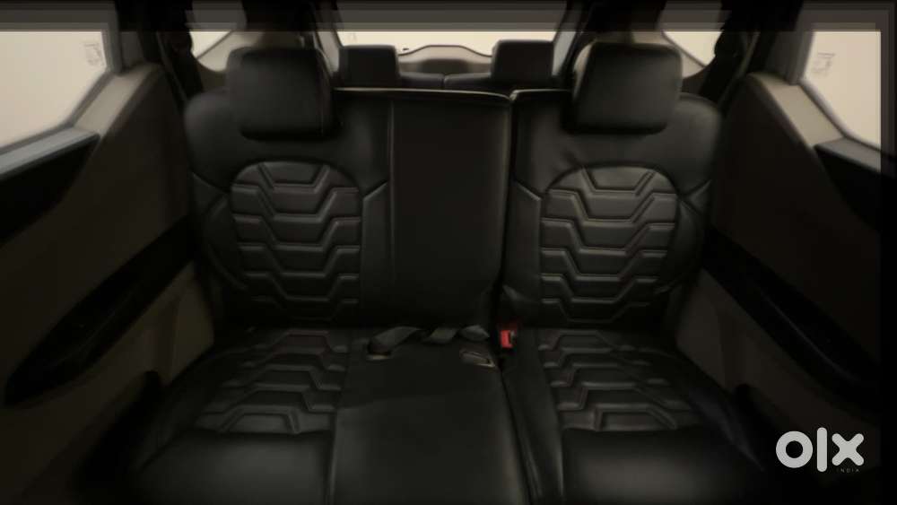 Renault Triber Rxt, 2022, Petrol
