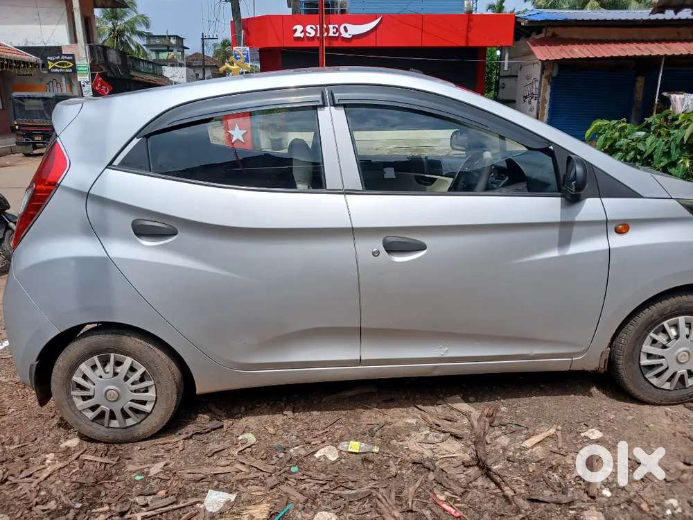Hyundai Eon Era 2015 Petrol Manual/ Double Key Available/neat Conditio