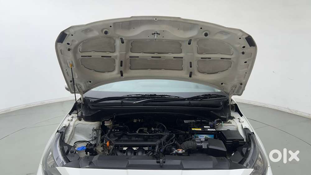 Hyundai I20 Sportz 1.2 Ivt, 2023, Petrol