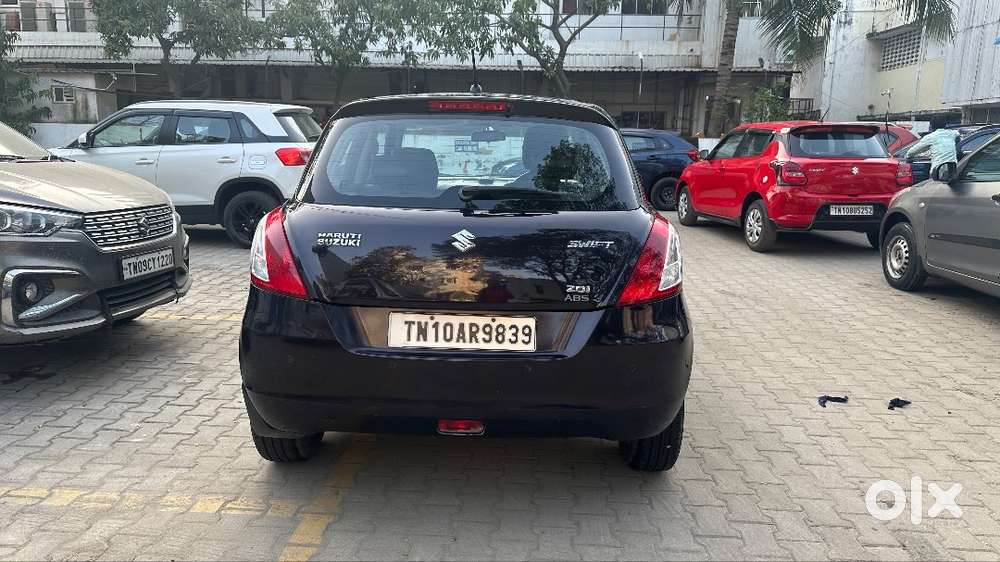 Maruti Suzuki Swift Zdi Diesel  2015  Top Variant  Excellent Cond
