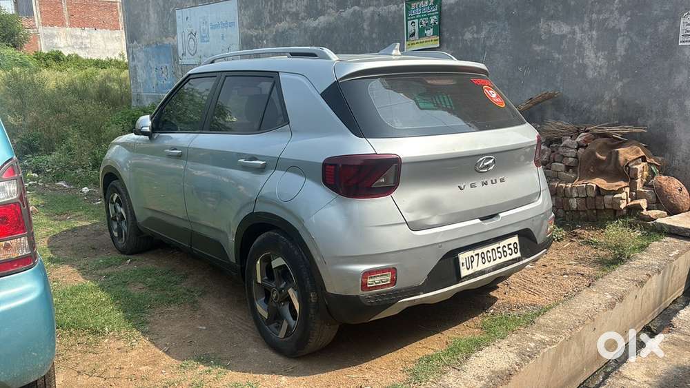Hyundai Venue Diesel 2020