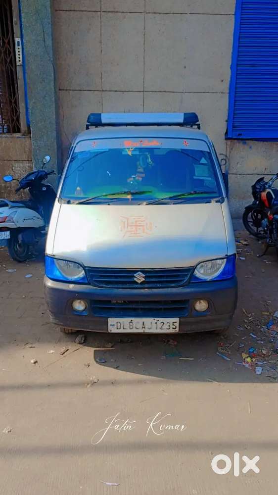 Gadi Bahut Acchi Hai Naya Tyre Bhi Hai Acche Mileage Bhi Deti Hai