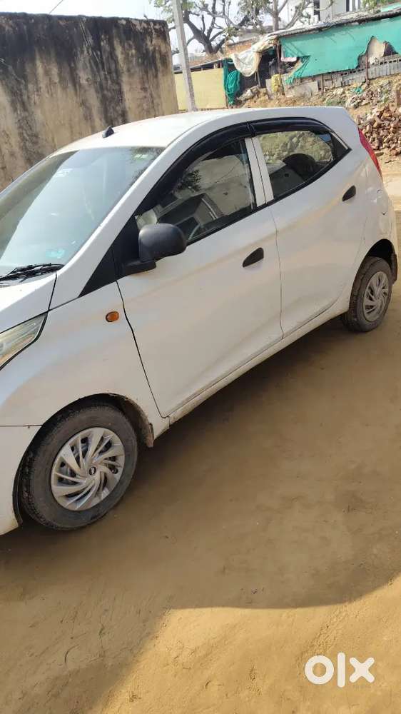 2nd Hyundai Eon 2015