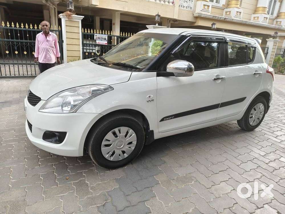 Maruti Suzuki Swift 1.2 Vxi (o), 2012, Petrol