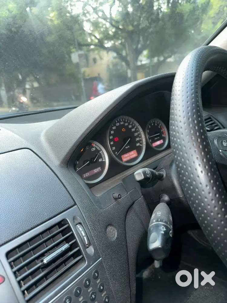 Mercedes-benz C Class 2011 Model