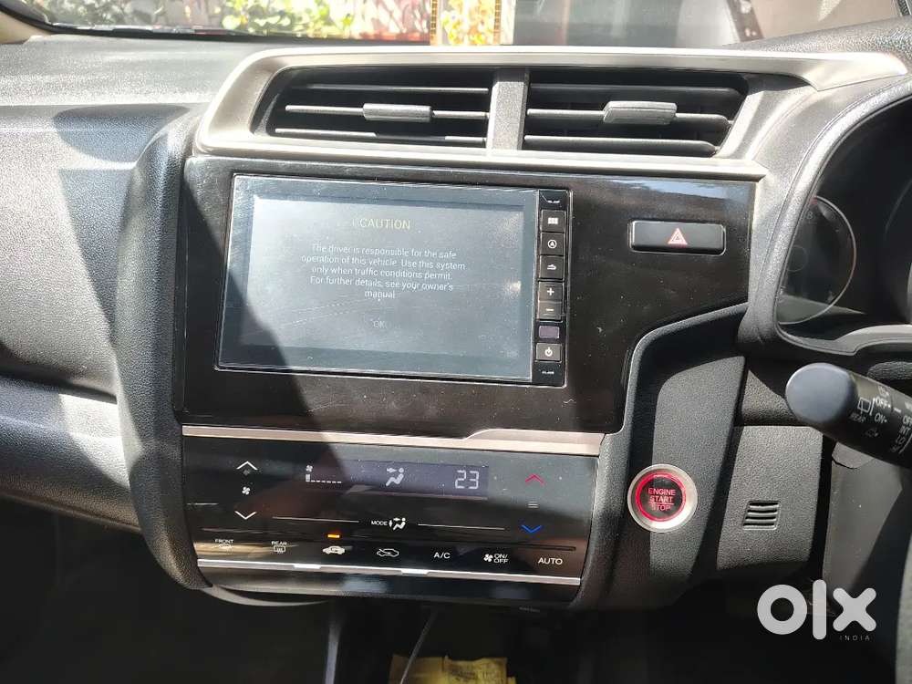 Honda Jazz Automatic Top End 2018 Petrol 33000 Km Driven