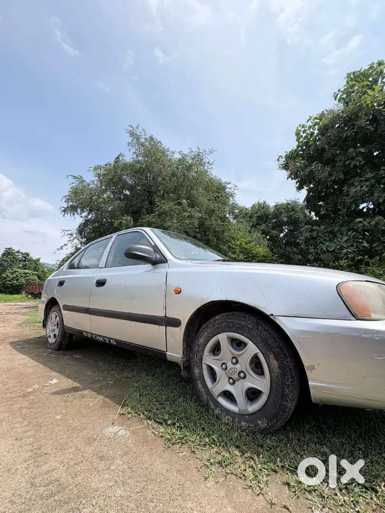 Hyundai Accent Hatchback 2004 Petrol 100000 Km Driven
