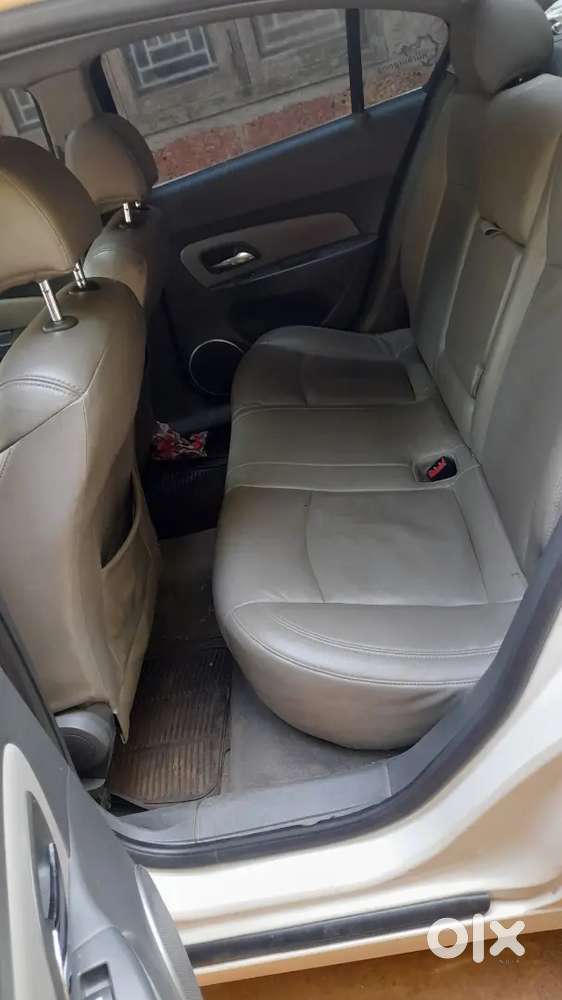 Chevrolet Cruze 2010 Diesel 75000 Km Driven