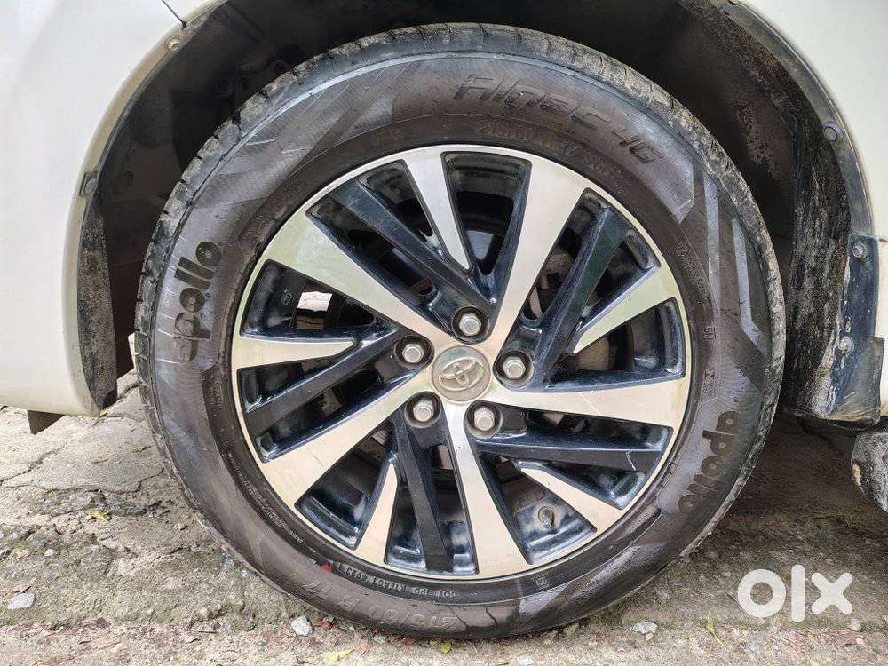 Toyota Innova Crysta