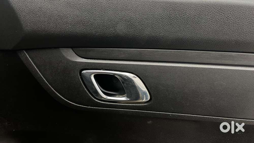 Renault Kwid 2015-2019 1.0 Rxt (o), 2018, Petrol