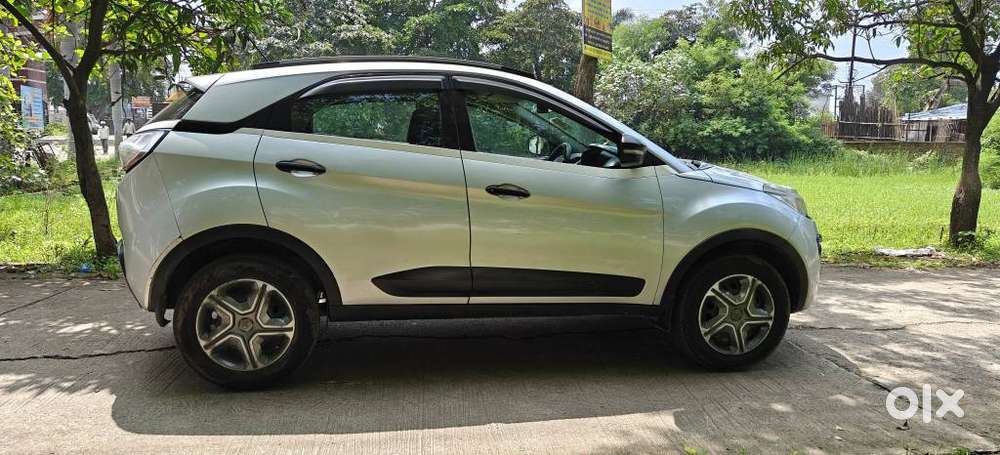 Tata Nexon 1.5 Revotorq Xt, 2018, Diesel