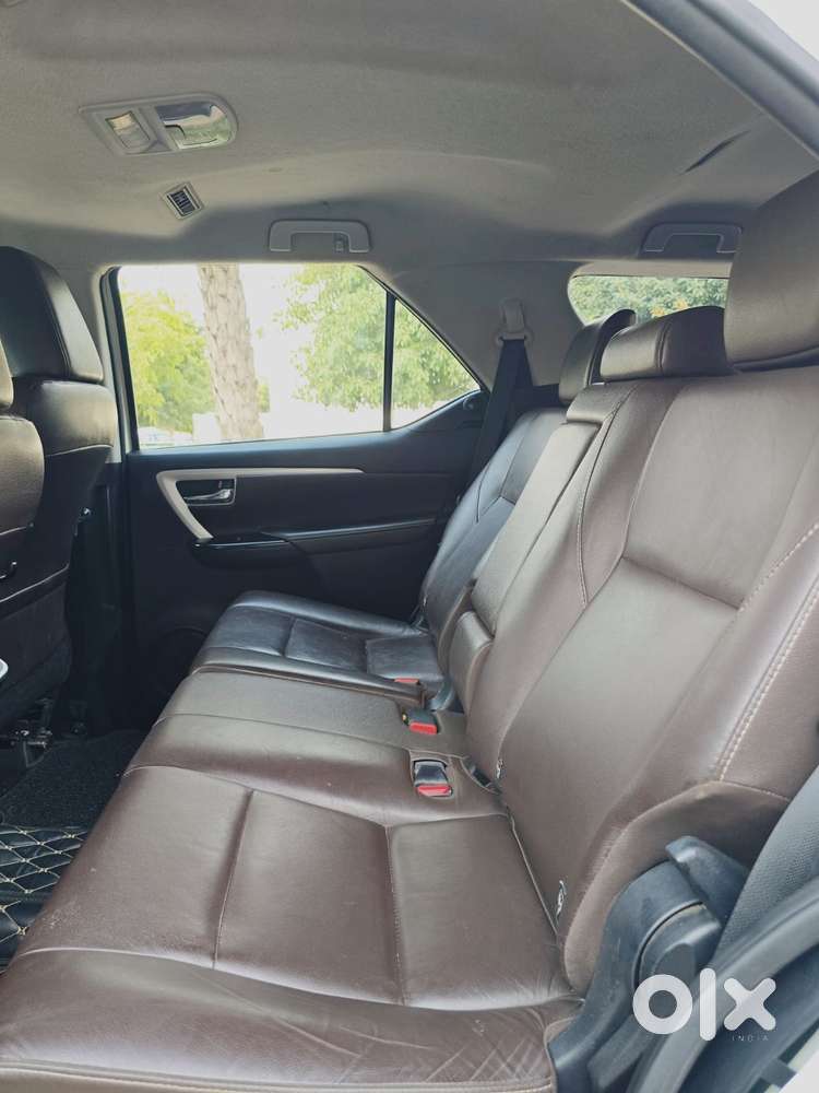 Toyota Fortuner 4x2 At 2.8 Diesel, 2018, Diesel