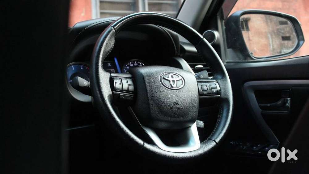 Toyota Fortuner Legender 4x2 At 2.8, 2023, Diesel
