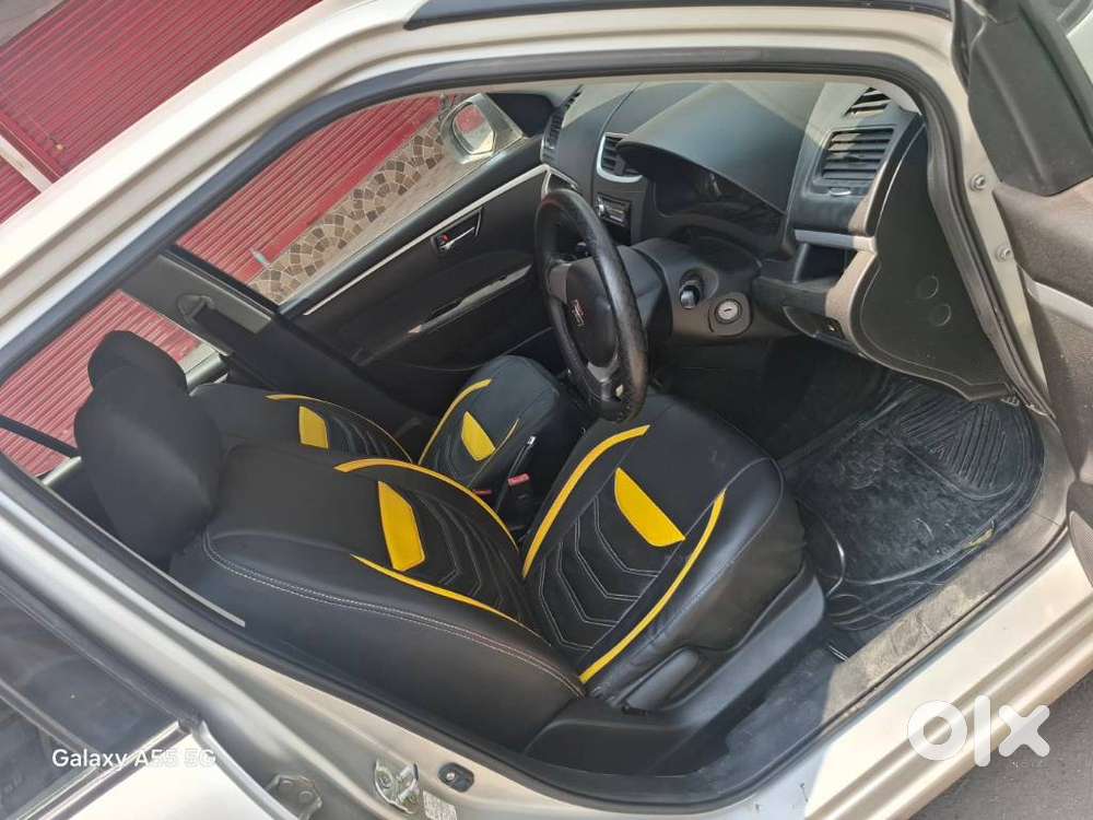 Maruti Suzuki Swift Vxi 1.2 Abs Bs-iv, 2012, Petrol