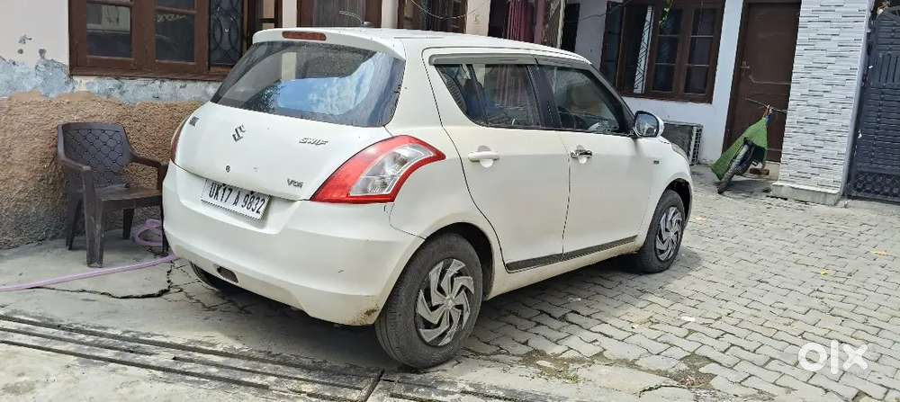 Maruti Suzuki Swift 2015 Diesel 120000 Km Driven