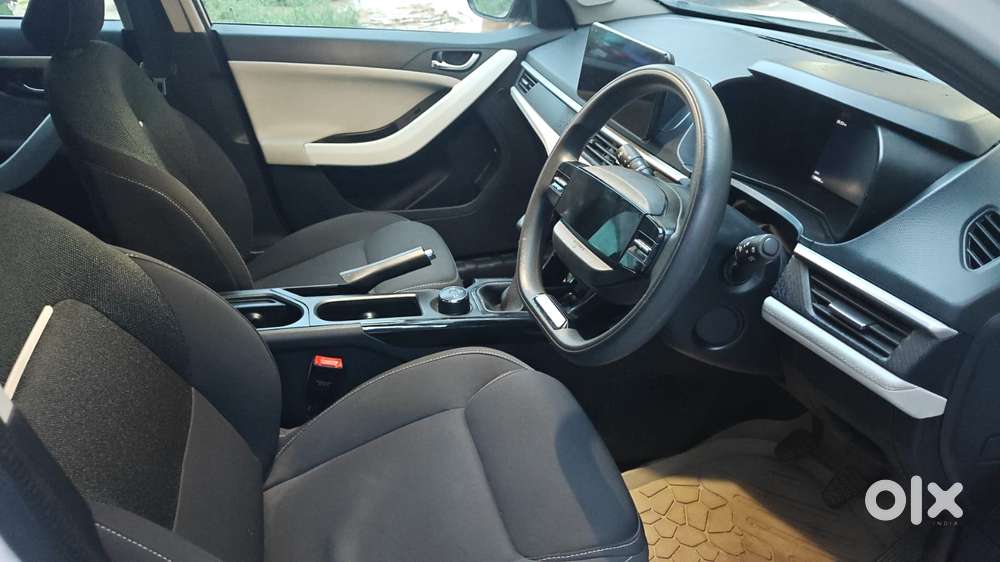Tata Nexon 1.5 Revotorq Xm (s), 2024, Diesel