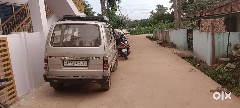 Maruti Suzuki Omni 2013 Petrol 200000 Km Driven