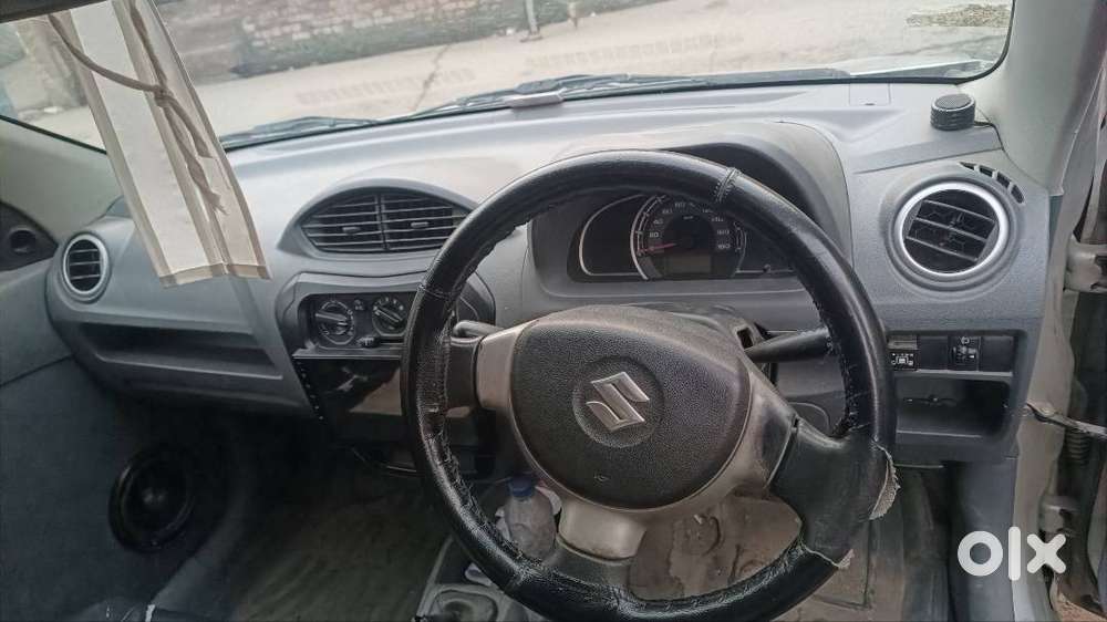 Single Hand Driven,good Condition,cng Fitting,