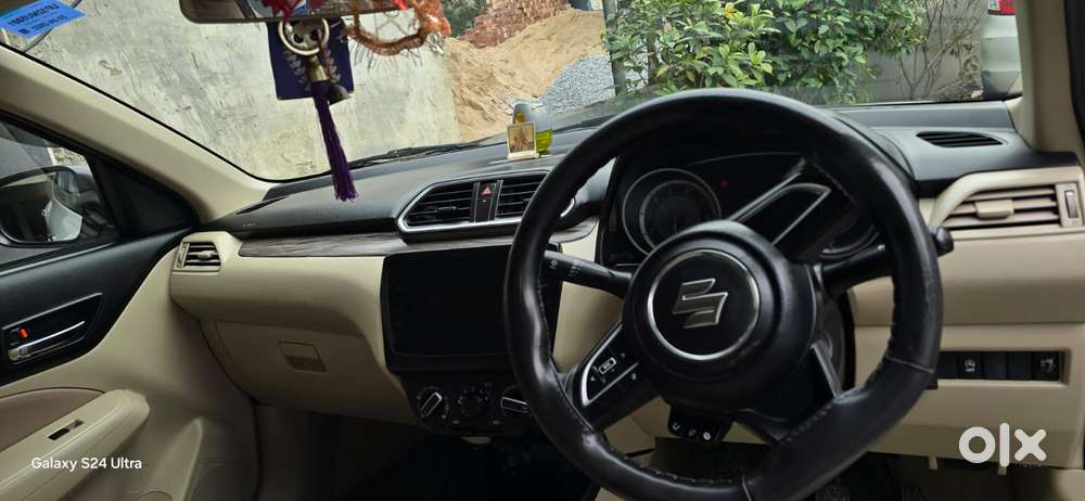 Maruti Suzuki Dzire 1.2 Vxi, 2022, Petrol