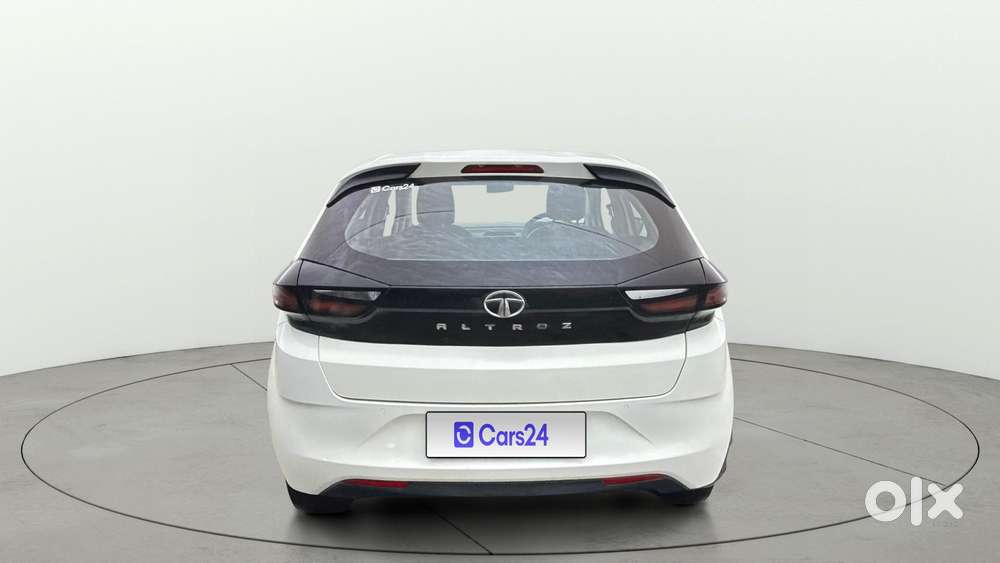 Tata Altroz 1.2 Xe, 2021, Cng & Hybrids