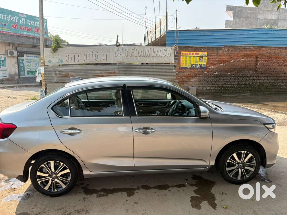 Honda Amaze 2023 Petrol Well Maintained