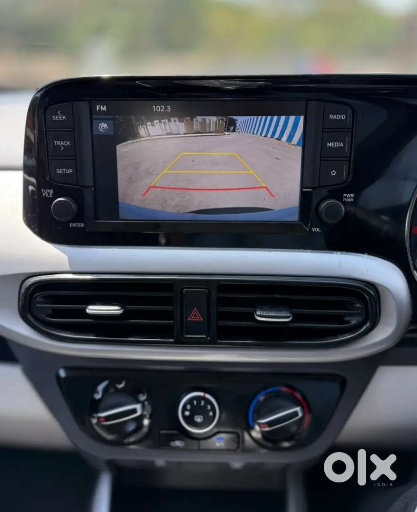 Hyundai Garnd I10 Nios Sportz 
Petrol/ Cng
Model - 2024