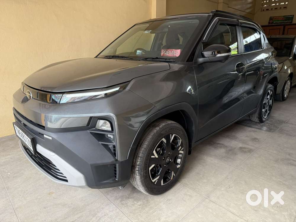 Tata Punch Accomplished Mt Sunroof, 2026, Petrol